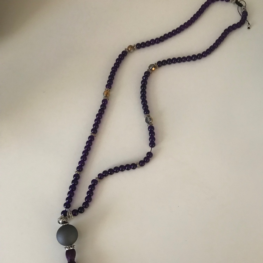 Long Necklace - Picture 2 of 3